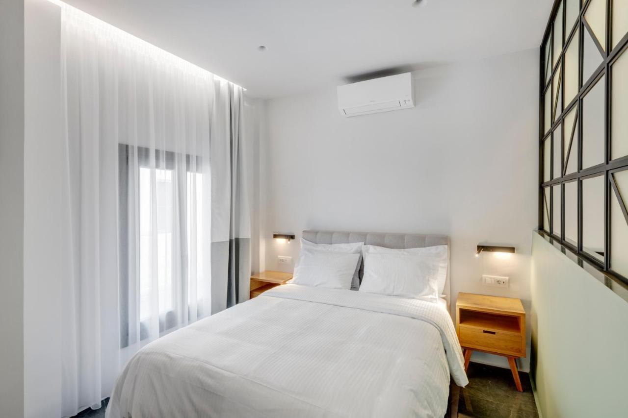 Times Elegant Rooms Ermoupoli Buitenkant foto