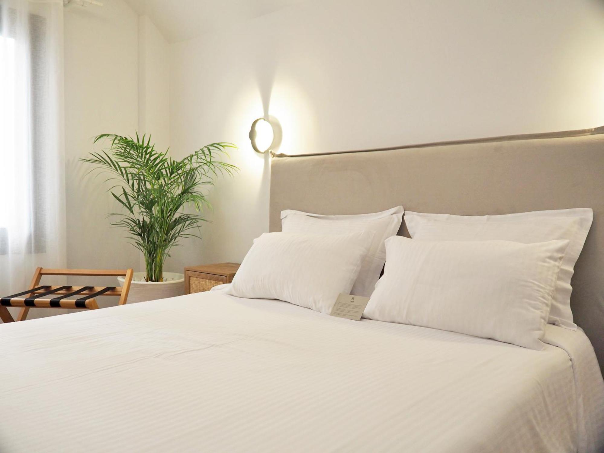 Times Elegant Rooms Ermoupoli Buitenkant foto